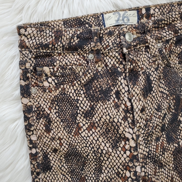 We The Free Snakeskin Ankle Jeans - Picture 8 of 14